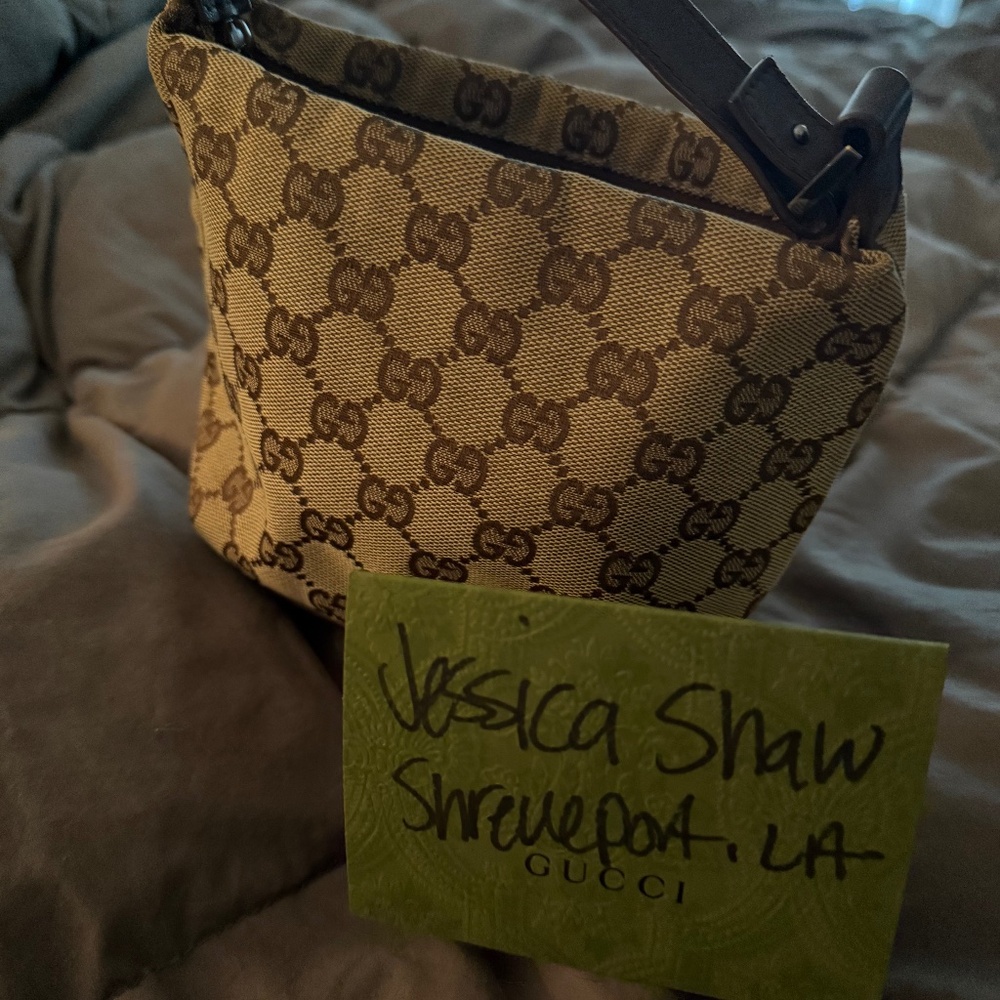 Small Gucci purse
